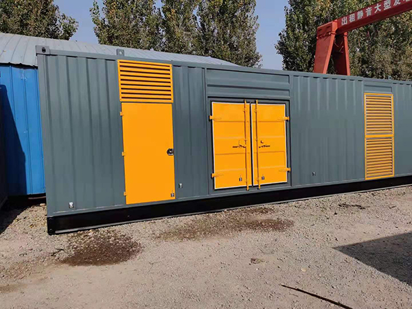 新政镇300kw 柴油发电机组用多大的空气开关？